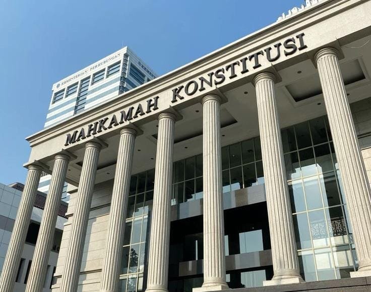 Kabar Gembira! MK Putuskan Sisa Kuota Internet Tidak Boleh Hangus: Putusan Perkara Nomor 273/PUU-XXIII/2025