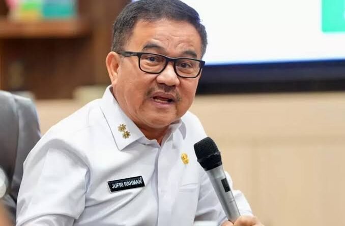 Jufri Rahman, menyatakan bahwa pemerintah provinsi sepenuhnya menjunjung tinggi supremasi hukum